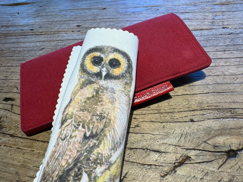 手绘 褐林鸮 麂皮 拭净布 眼镜布 - 眼镜盒/眼镜布 - 其他材质 白色