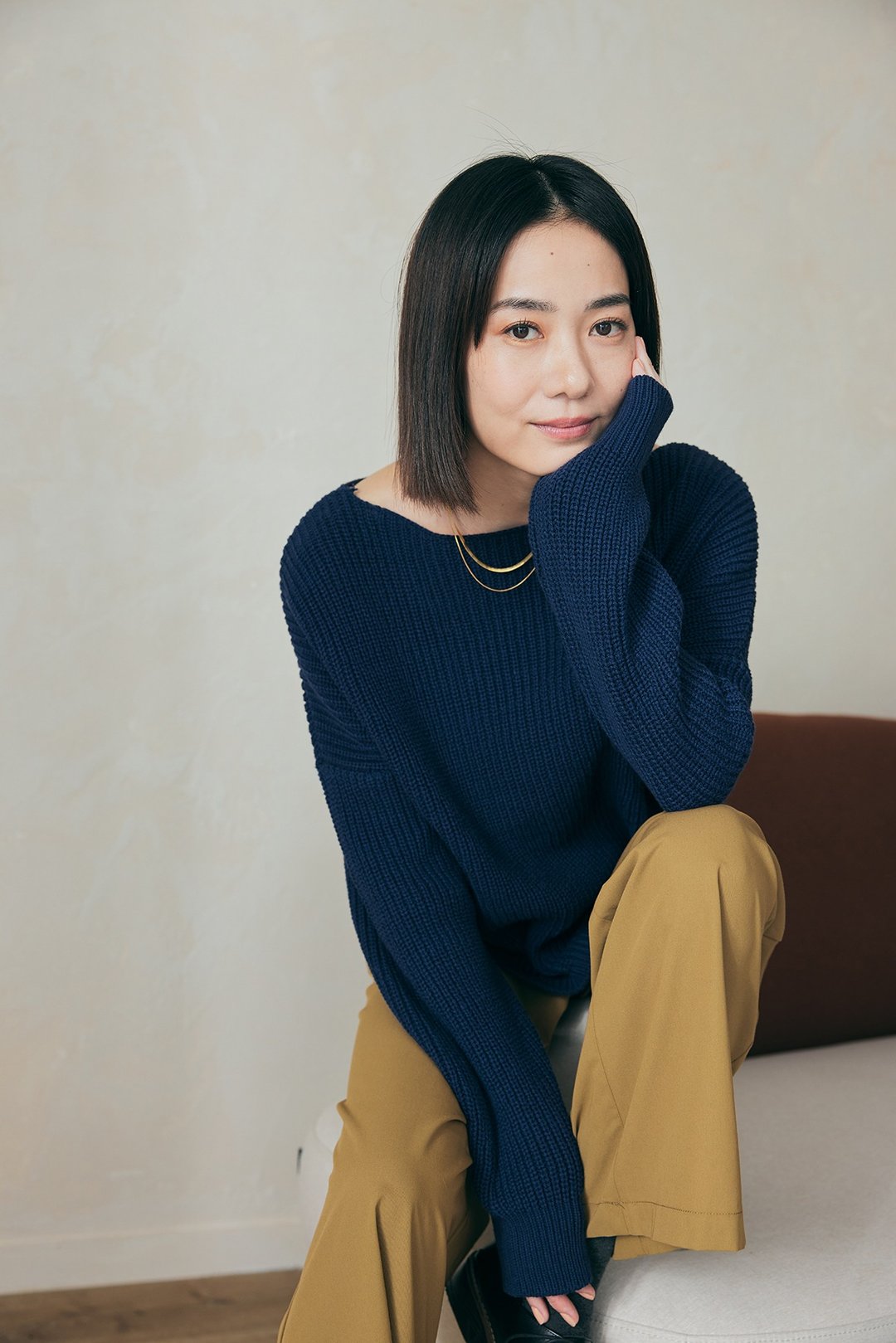 生活实验针织后V上衣-蓝语 - 女装针织衫/毛衣 - 棉．麻 蓝色