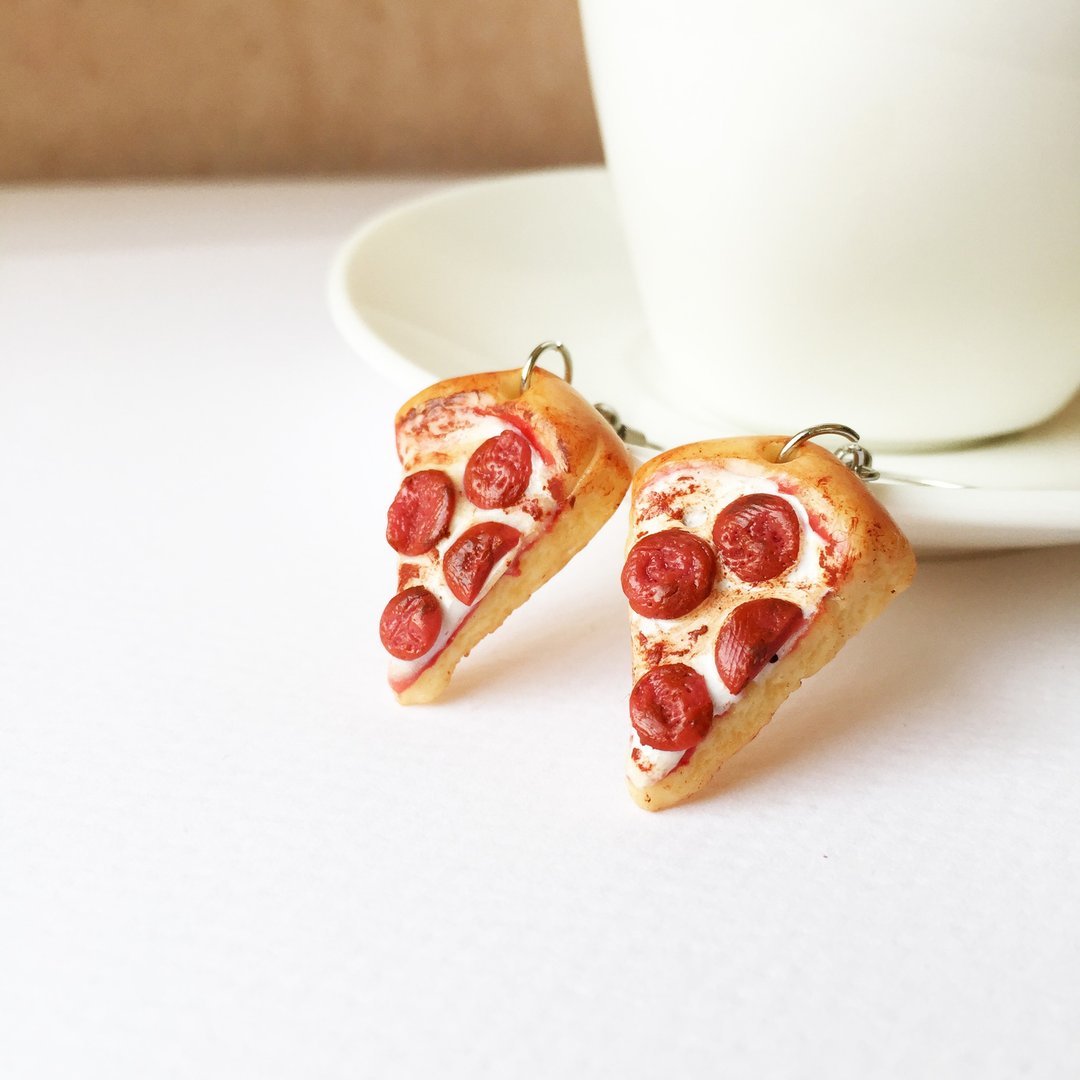Pizza earring 455 - 耳环/耳夹 - 粘土 红色