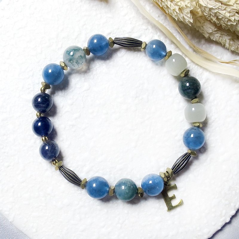 VIIART。四大元素-水元素。订制款堇青石海蓝宝和田玉黄铜手环 - 手链/手环 - 铜/黄铜 蓝色