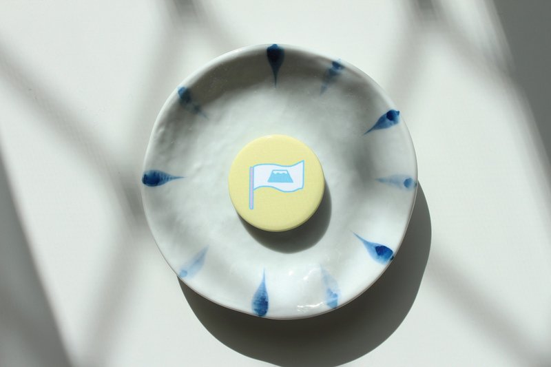 富士山旗子 / 徽章 - 徽章/别针 - 纸 