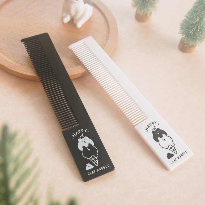 可莉兔 - 扁梳。JME-92。梳子 - 彩妆刷具/镜子/梳子 - 塑料 