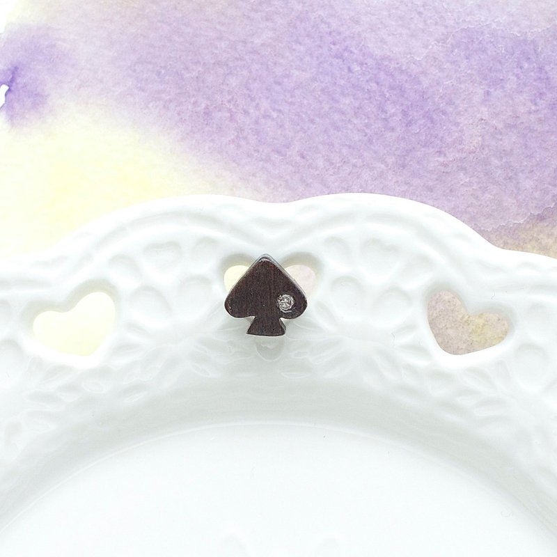 黑桃 原木手工耳环 纯银耳针 单个 礼物订制 - 耳环/耳夹 - 木头 咖啡色