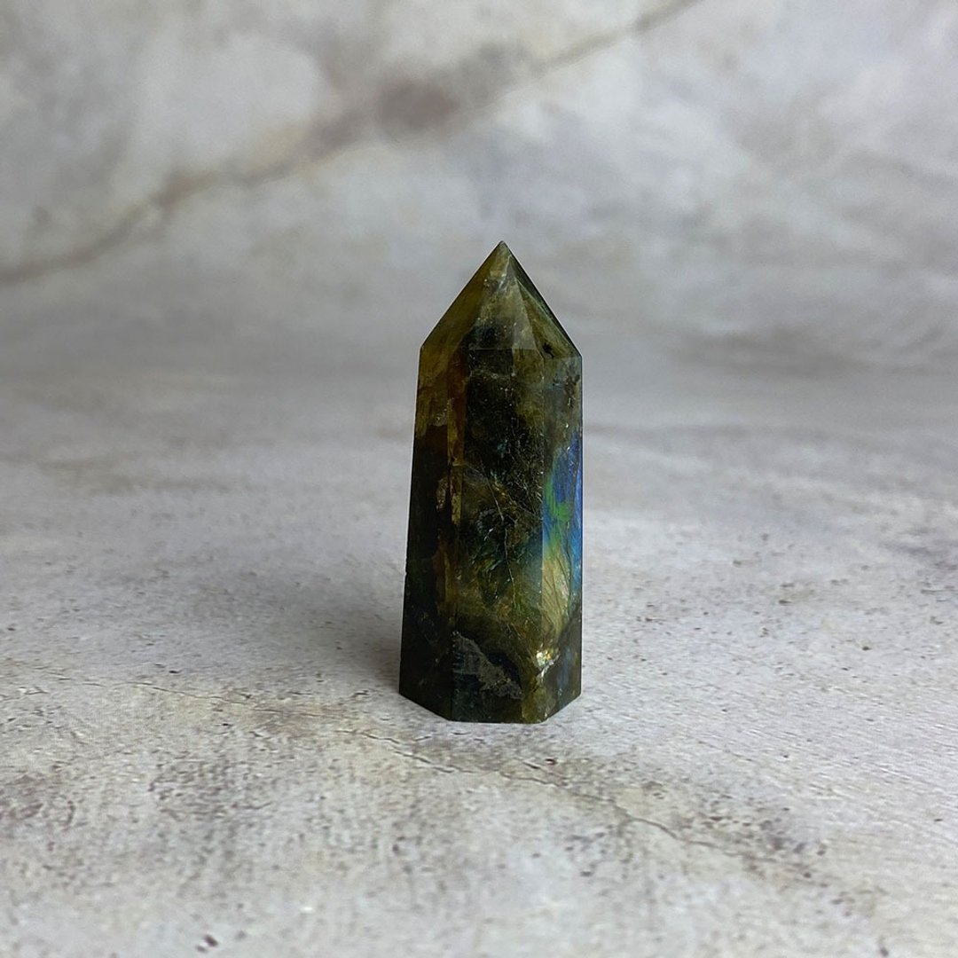 水晶柱- 灰月光石 办公室疗愈微景观 设备摆饰 一物一图 - 摆饰 - 宝石 灰色