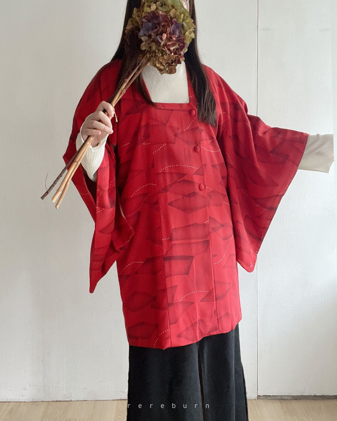 日本制和风印花薄款红色古着道行和服外套 - 女装休闲/机能外套 - 聚酯纤维 红色