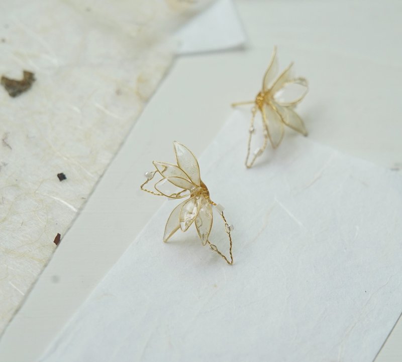 沁凉 - 手工树脂耳环 礼物 婚礼 - 耳环/耳夹 - 树脂 白色