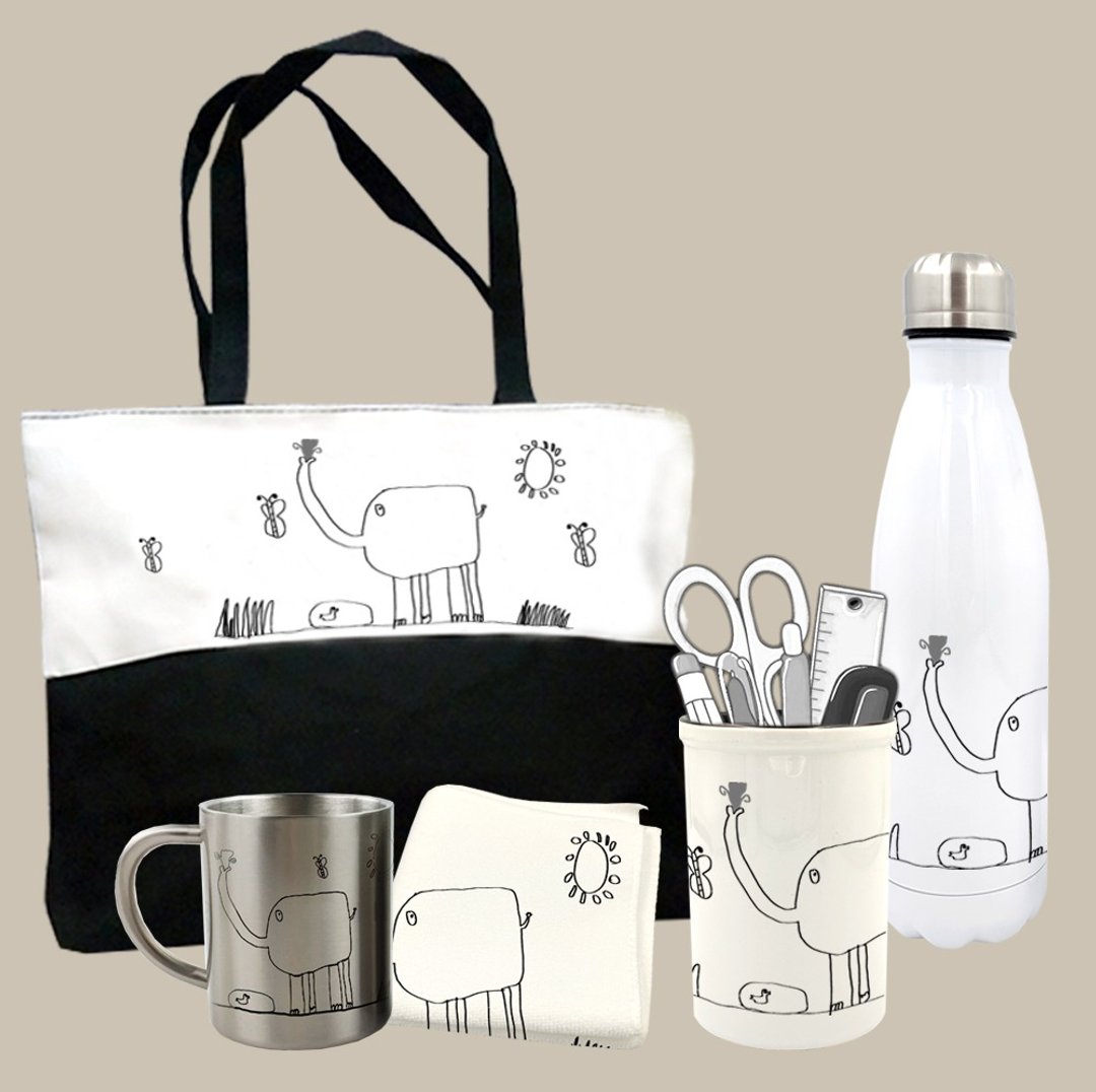 新年福袋 Lucky Bag   童趣生活超值组合福袋 - 侧背包/斜挎包 - 其他材质 黑色