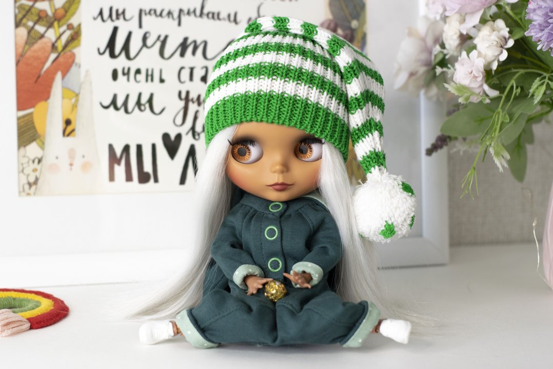 Green striped hat for dolls Blythe, Pullip, knitted cap with a pompom, BJD, 娃娃帽 - 玩偶/公仔 - 羊毛 绿色