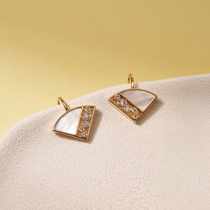 扇华母贝锆石耳环(共两色) - 耳环/耳夹 - 铜/黄铜 