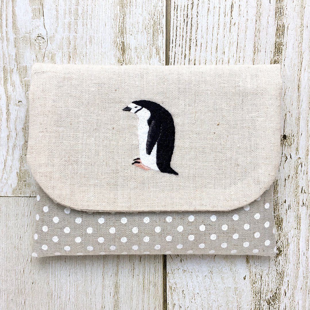 Chinstrap Penguin Embroidery Pocket Tissue Box - 其他 - 棉．麻 灰色
