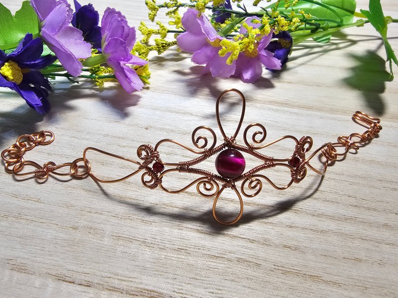 【叶绿𨥤手作】焰瞳凝光 /金属线编织/节日/礼物/饰品/项链/手作/ - 手链/手环 - 铜/黄铜 红色