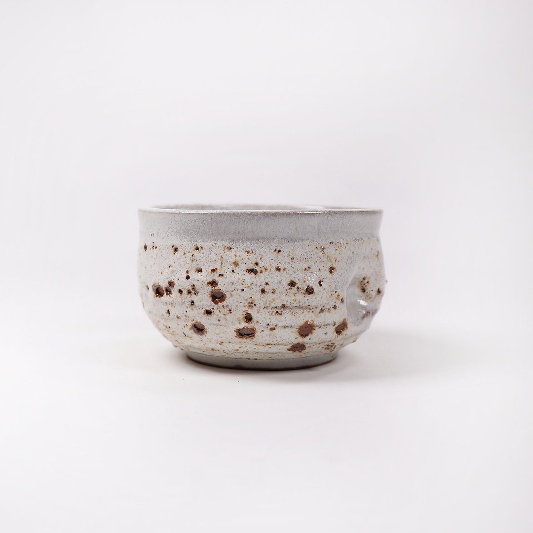 明芽窑 l 萩釉咖啡斑斓感水杯 H2 - 茶具/茶杯 - 陶 白色
