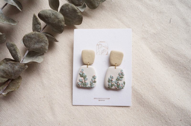winimum 软陶耳环# 尤加利叶 清新 自然大地色 - 耳环/耳夹 - 粘土 卡其色