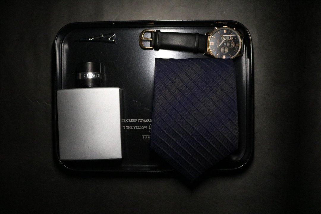 紫色暗条纹领带真丝时尚商务男necktie - 领带/领带夹 - 丝．绢 多色