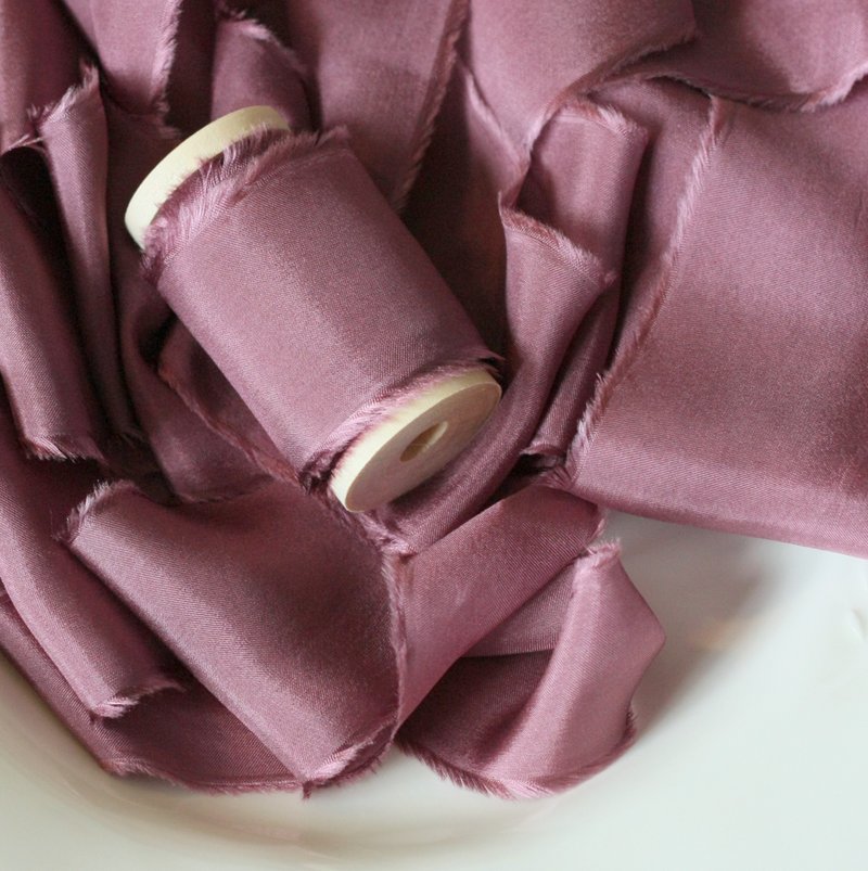 Marsala Silk Ribbon / Hand Dyed Silk ribbon on Wood Spool - 包装材料 - 丝．绢 红色