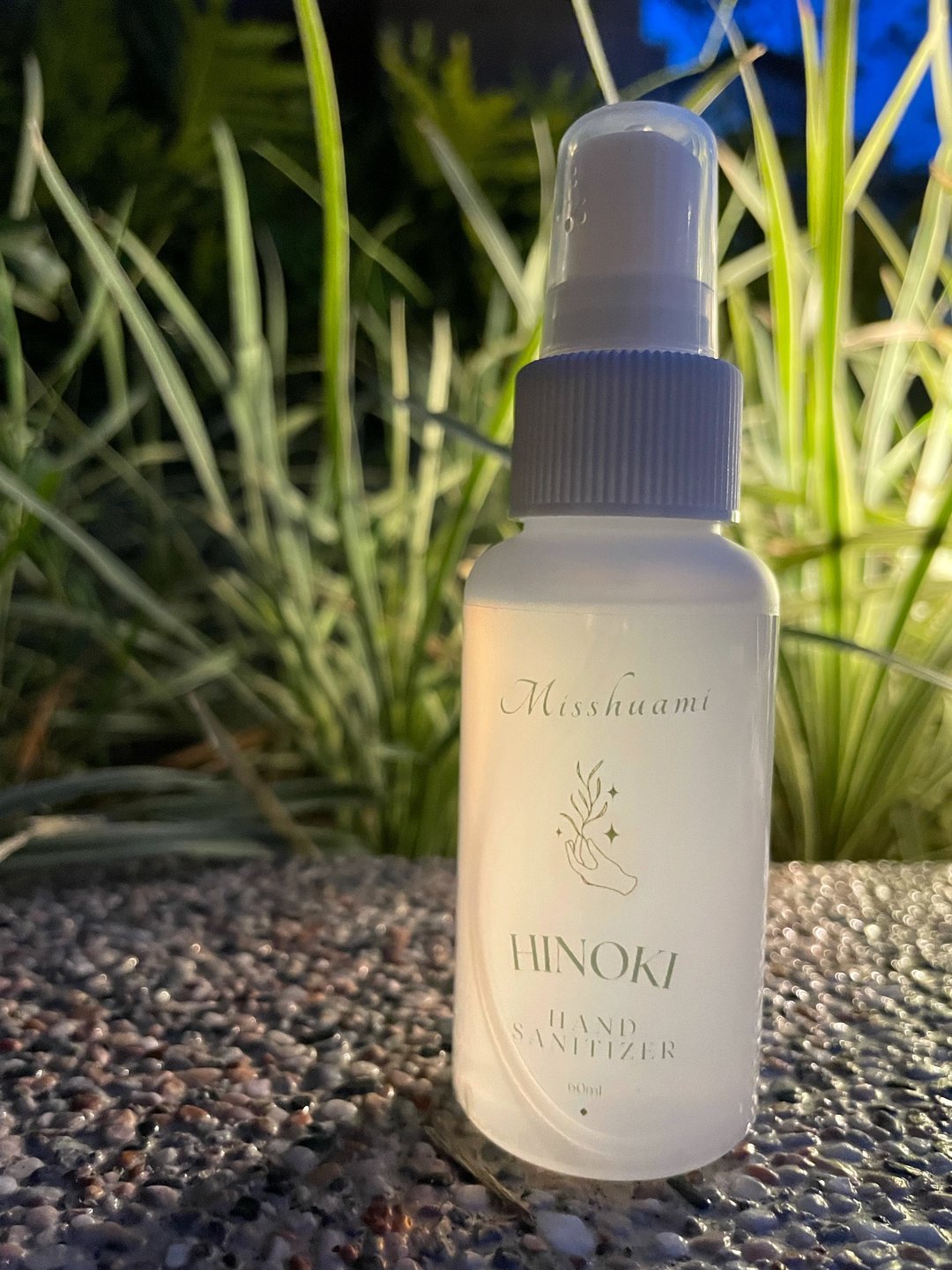 Miss。花谜  【桧木精油抗菌干洗手】植萃酒精喷雾 防疫必备60ml - 香薰/精油/线香 - 塑料 