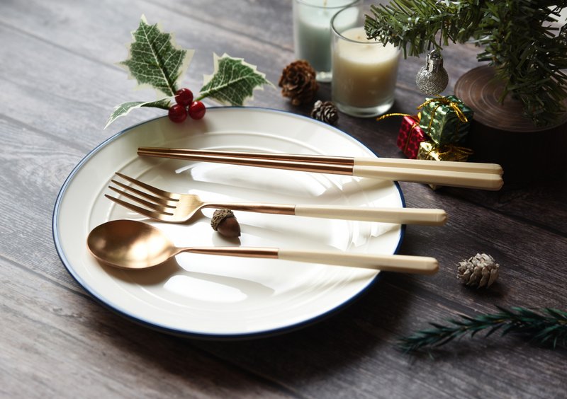 【圣诞礼盒】304不锈钢玫瑰白餐具|汤匙、筷子、叉子 - 餐刀/叉/匙组合 - 不锈钢 