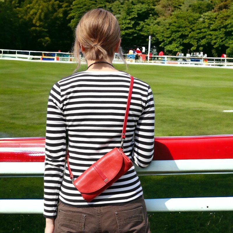 Novia / 纵长一体式皮夹包【6色牛革】刺绣与缝线免费定制 日本制 - 侧背包/斜挎包 - 真皮 橘色