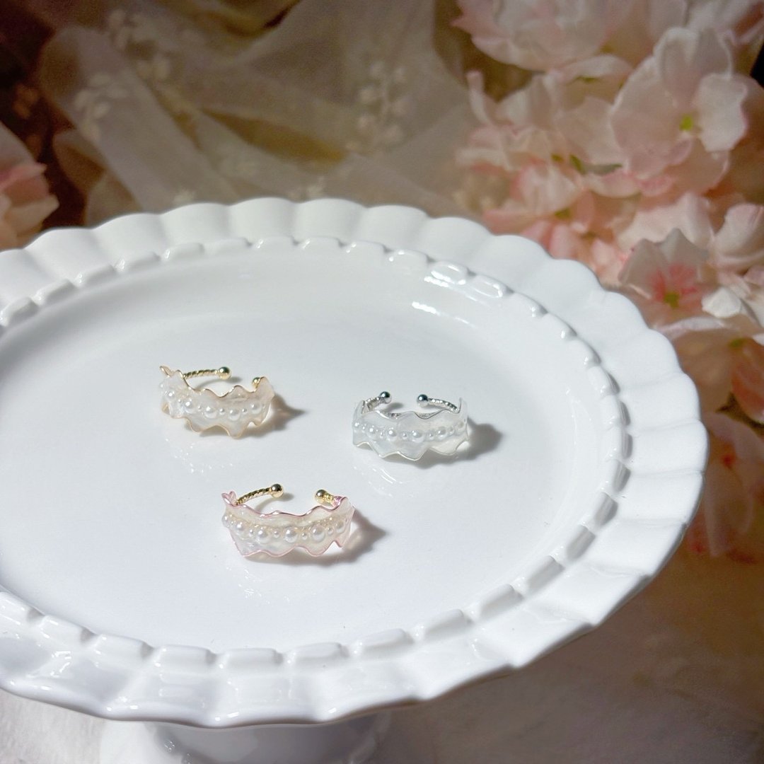 蕾丝花 - 戒指 / 水晶花饰品 / 手作饰品 |【送礼 - 礼盒】 - 戒指 - 树脂 白色