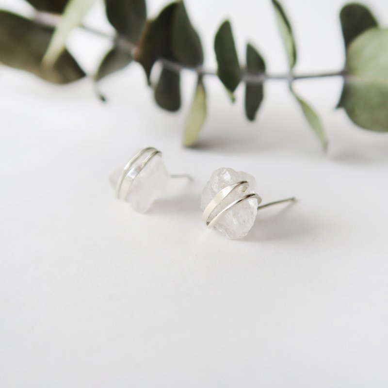 925纯银  独家亮纹-天然石 白水晶 不规则形矿石 耳环 一对 - 耳环/耳夹 - 纯银 白色