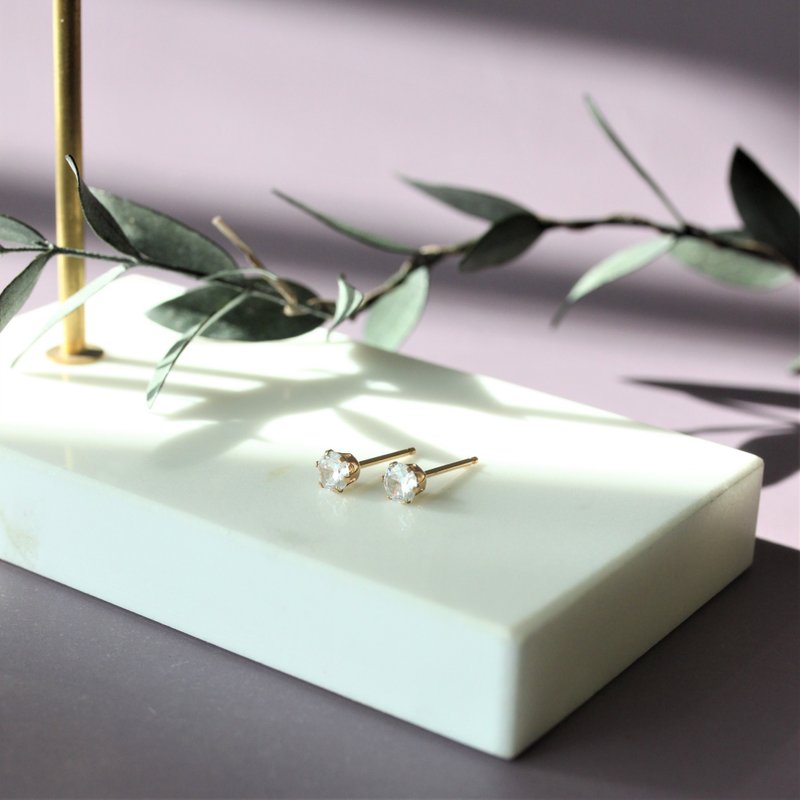 锆石耳环 简单基本款六爪镶4MM14K包金抗过敏 - 耳环/耳夹 - 其他金属 银色