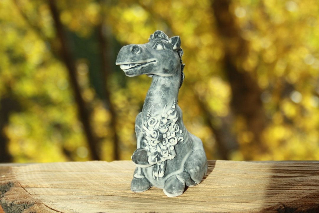 Figurine horse of the marble chips, statuette - 摆饰 - 石头 