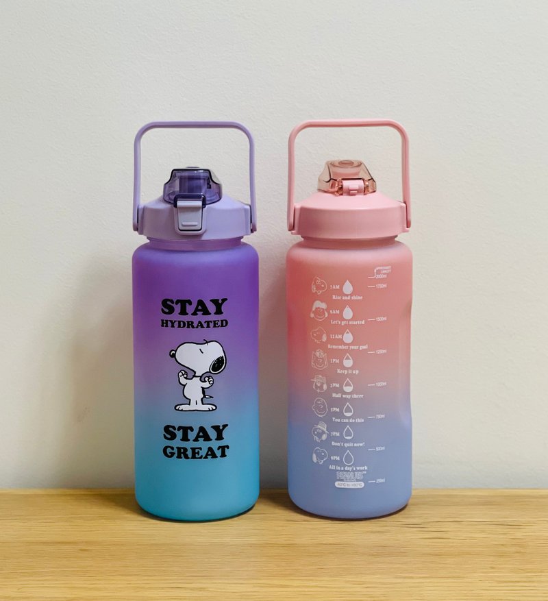 SNOOPY史诺比2.0公升大容量便携水樽(紫色/粉色) - 水瓶/水壶 - 塑料 紫色