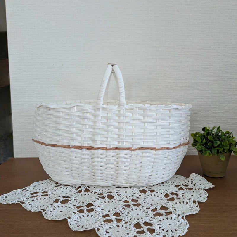 居家收纳与外出皆适宜 洁净感十足的白色单把手编织篮 大尺寸 厚纸纤维 - 收纳用品 - 纸 白色