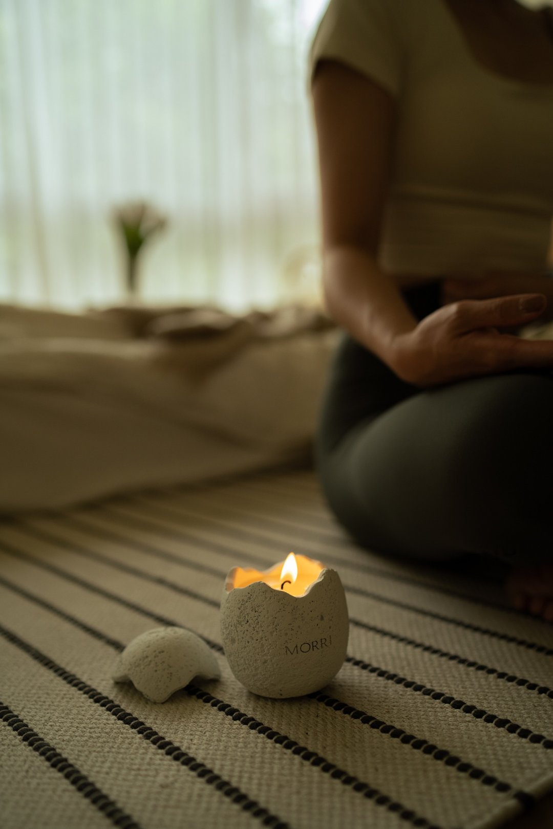 蛋壳系列 情绪香氛蜡烛 秘鲁圣木调 9pm - 蜡烛/烛台 - 精油 