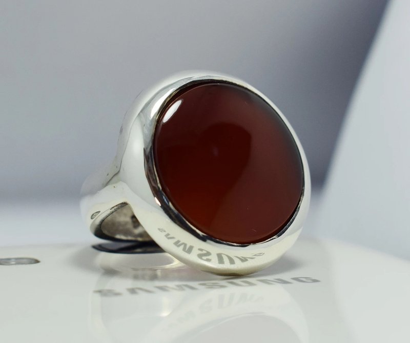 925 纯银天然深邃血红也门红玉髓戒指 玛瑙戒指 - 戒指 - 宝石 红色