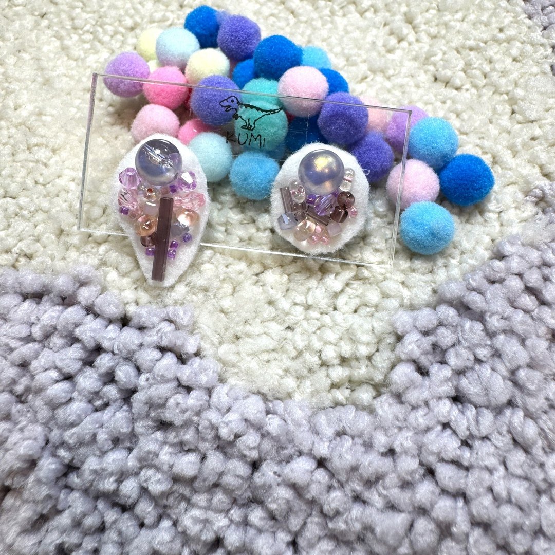 紫萄耳环 - 耳环/耳夹 - 其他材质 紫色
