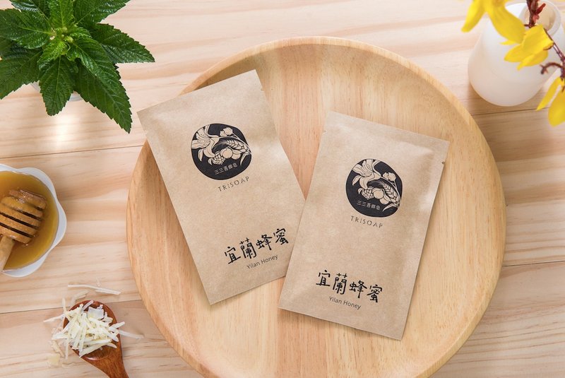 宜兰蜂蜜旅用皂丝 - 肥皂/手工皂 - 其他材质 咖啡色