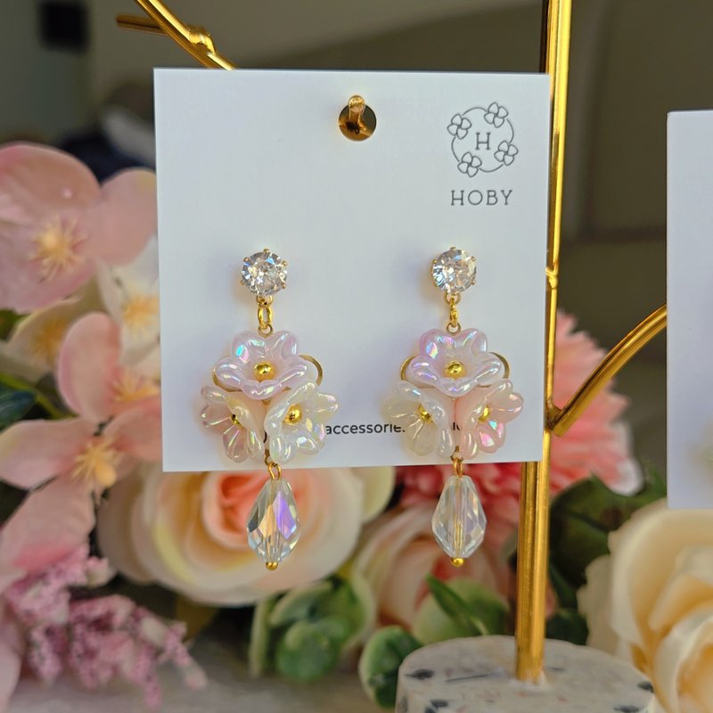 奥罗拉 Aurora 手工耳环 花 耳环/耳钉/耳夹 原创 手作 送礼 水晶 - 耳环/耳夹 - 不锈钢 白色