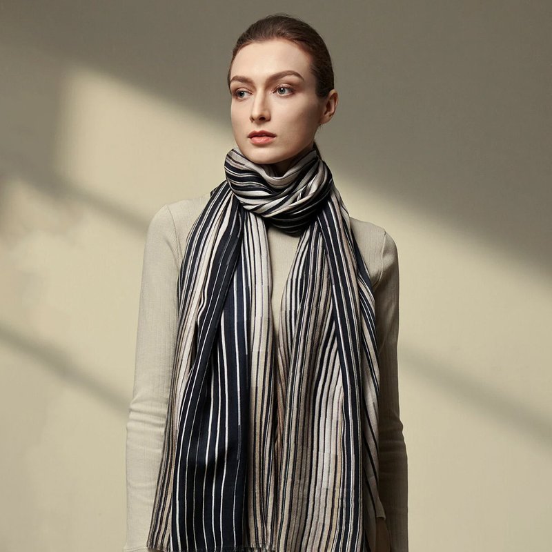 Chrysler 克莱斯勒 羊毛围巾 明星系列 - 围巾/披肩 - 羊毛 黑色