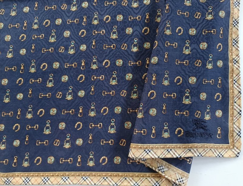 Burberry 古董手帕 – 马术图腾 – 格纹边框 21 x 21 英寸 - 手帕/方巾 - 棉．麻 蓝色