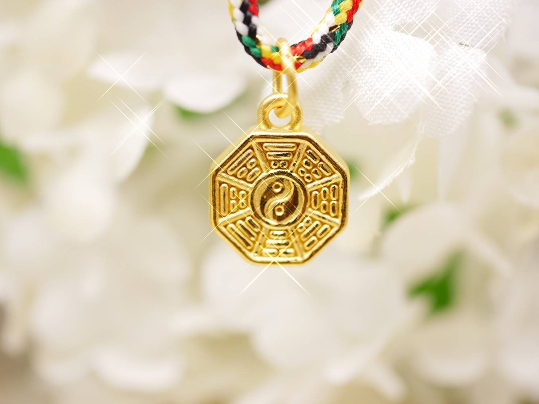 黄金坠子-平安八卦避邪金饰-黄金9999 - 项链 - 24k 金 金色