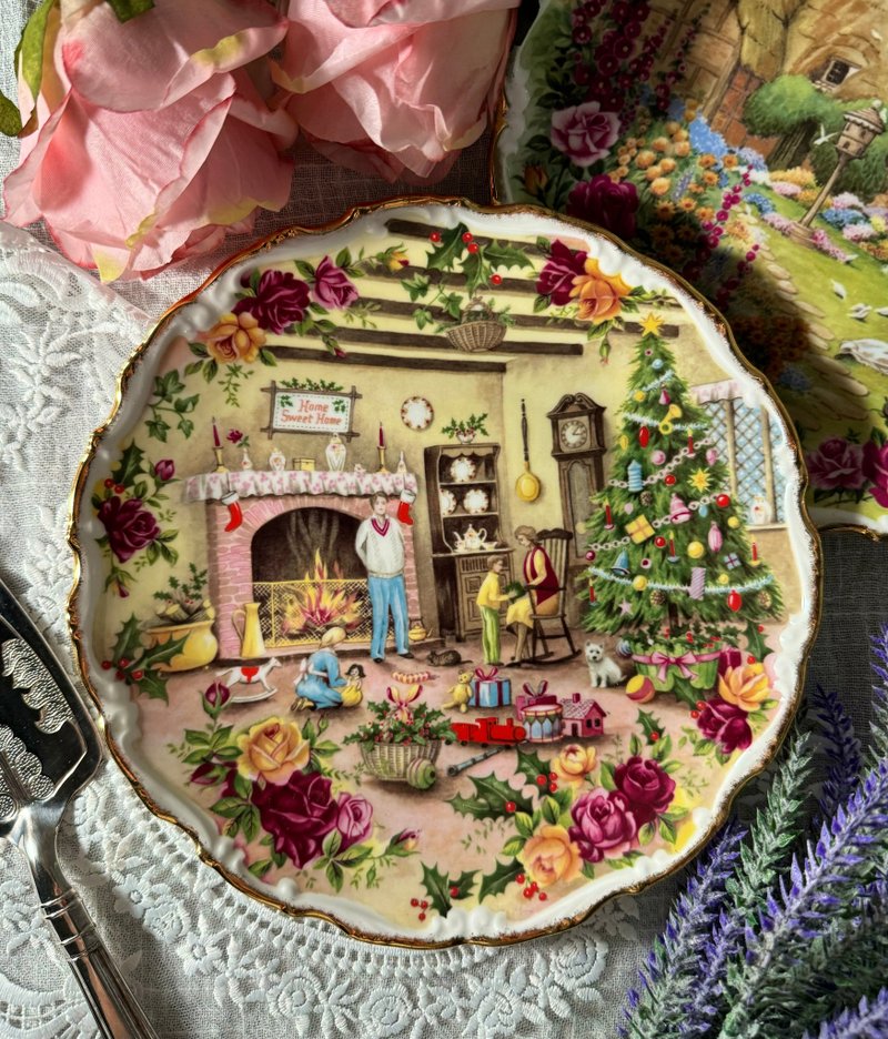 英国Royal Albert骨瓷-镶金乡村玫瑰圣诞限量蛋糕盘-有画师落款 - 盘子/餐盘/盘架 - 其他材质 