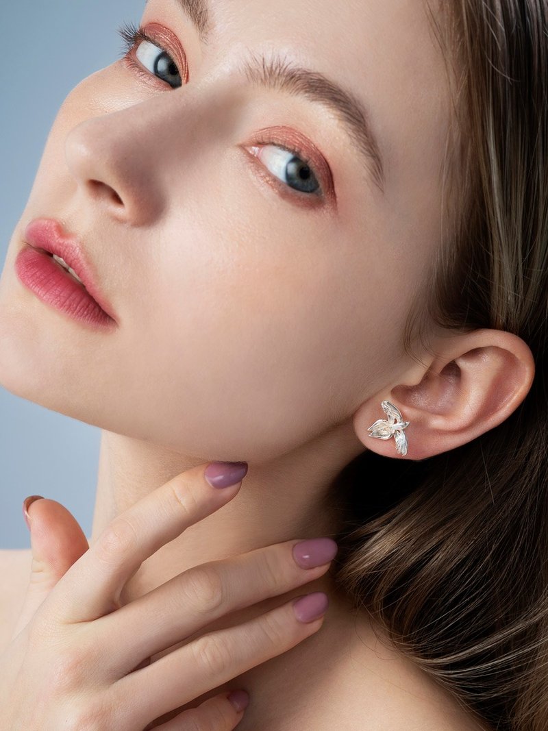 925纯银 天鹅兰耳饰 SLOe04 - 耳环/耳夹 - 纯银 