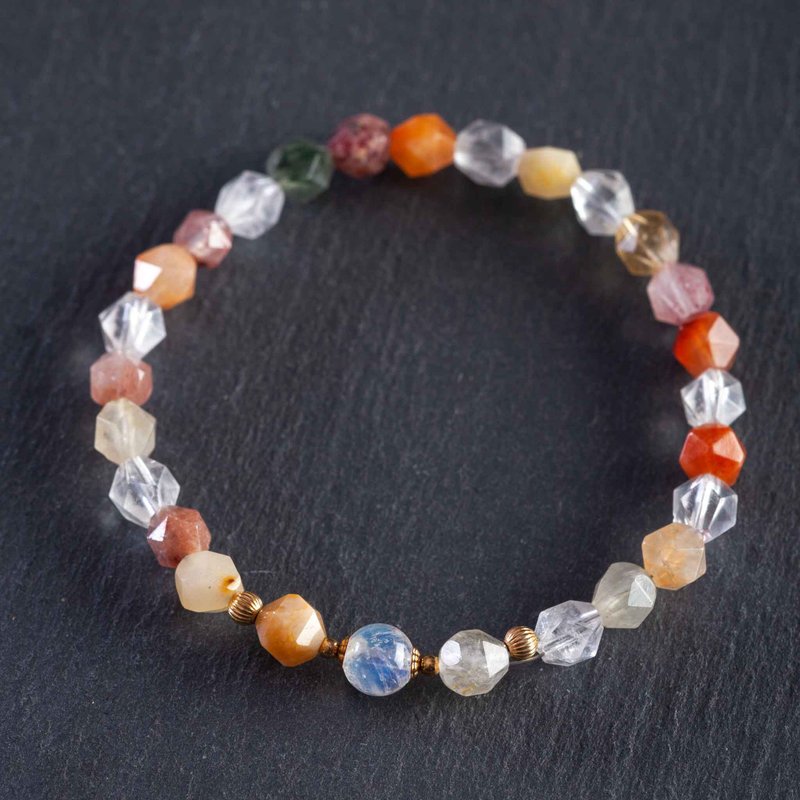 彩发晶月光石手链 - 手链/手环 - 半宝石 多色