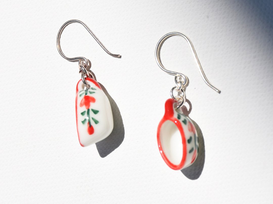 FLOWER BLOOM CUP, CERAMIC EARRING WITH SILVER 92.5% - 耳环/耳夹 - 陶 红色