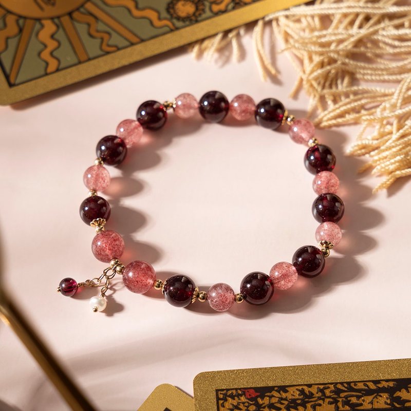 紫牙乌石榴石草莓晶14K包金水晶手链 - 手链/手环 - 水晶 红色