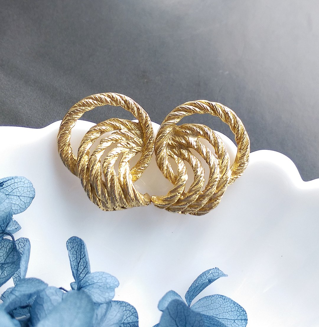 Vintage Jewelry 西洋古董饰品 金色调 对称 金绳索 针式耳环 - 耳环/耳夹 - 其他金属 金色