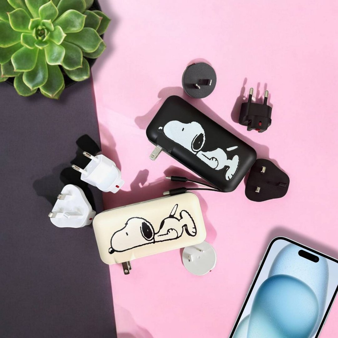 史努比 趴趴自带线行动电源 12000mah 送万国转接头 wh标示 - 充电宝/传输线 - 其他材质 多色