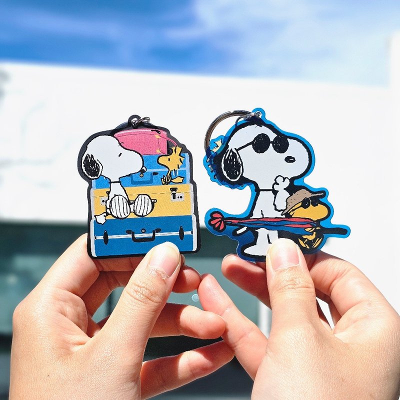 一卡通PLUS | SNOOPY - 行李 / 艳阳 造型款 - 造型悠游卡/交通卡 - 塑料 多色