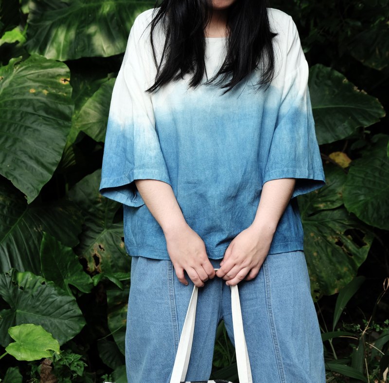 蓝染日式短板圆领衫 天空蓝  手工订制衫 - 女装上衣 - 棉．麻 蓝色