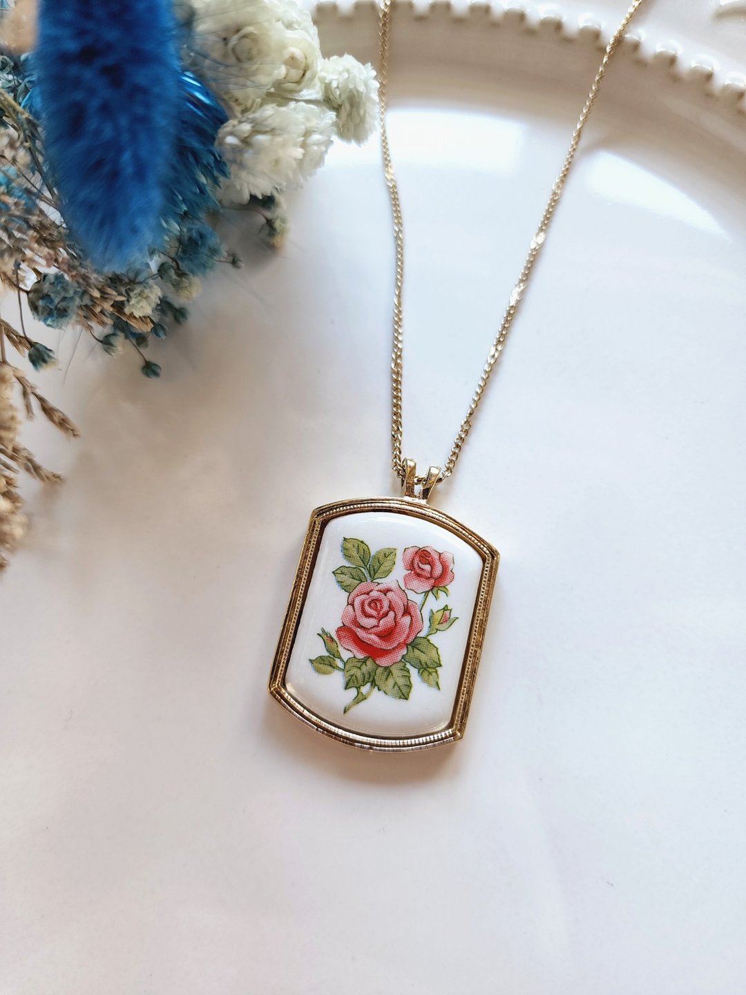 美国西洋古董饰品 /1980年AVON六月玫瑰/12月份花卉纪念项链 - 项链 - 其他金属 