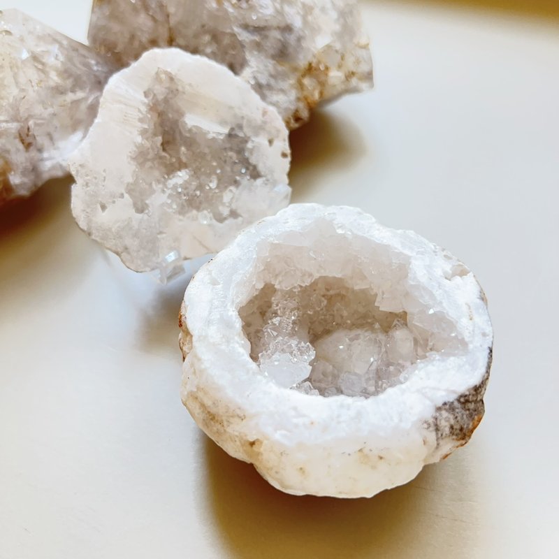 S-8 摩洛哥白水晶聚宝盆 - 摆饰 - 水晶 