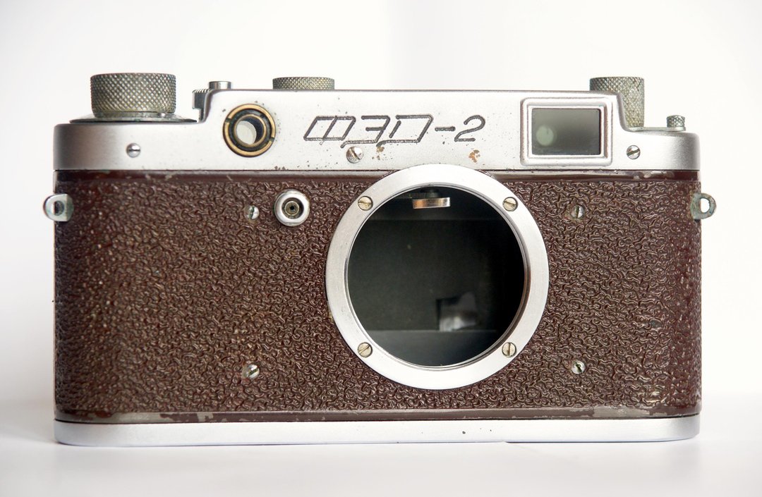 FED 2 medium type B II brown body USSR rangefinder film camera 35 mm M39 mount - 相机 - 其他金属 银色