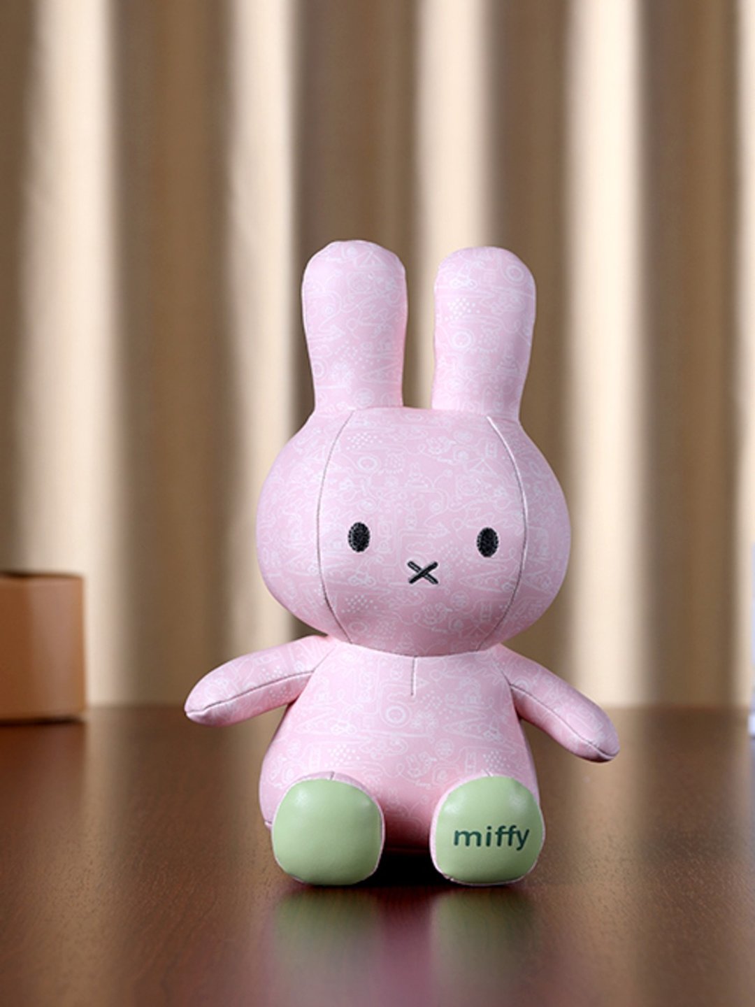 VIPO X Miffy PU 公仔 - 25cm (粉红色) - 玩偶/公仔 - 人造皮革 粉红色