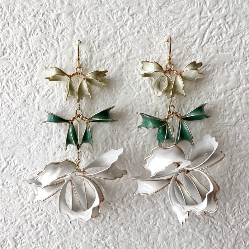 以花朵为灵感的金属丝配件 - 耳环/耳夹 - 其他金属 